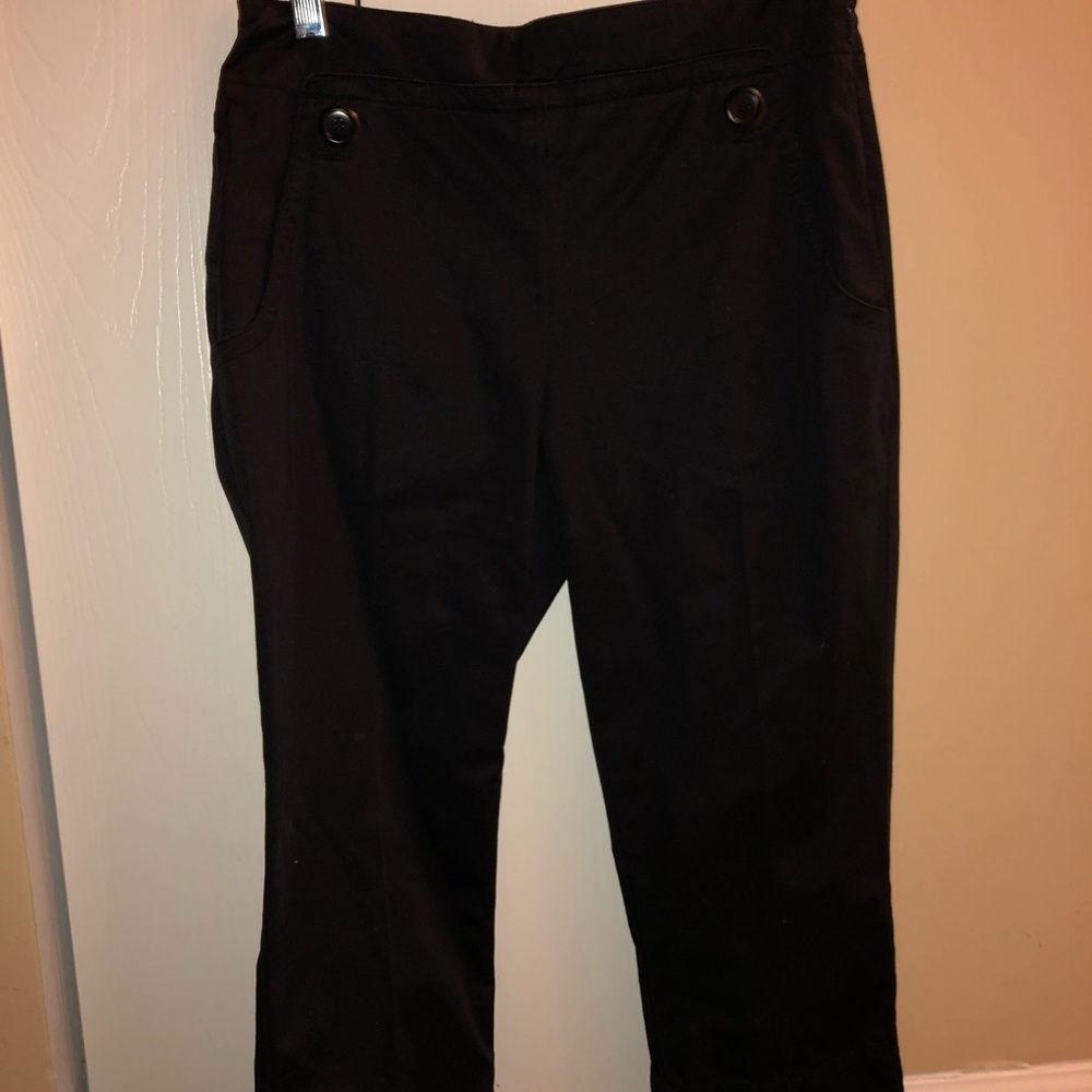 Black Talbots crop pants